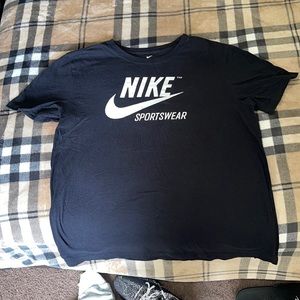 🔥🔥Nike Shirt🔥🔥